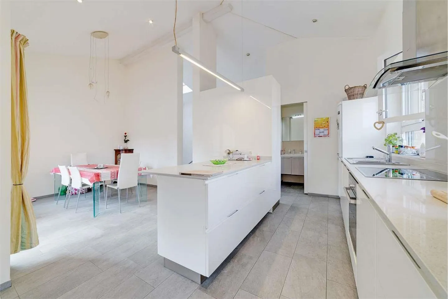 Palazzina Indipendente Vicino al Lago - Foto 3 di 13