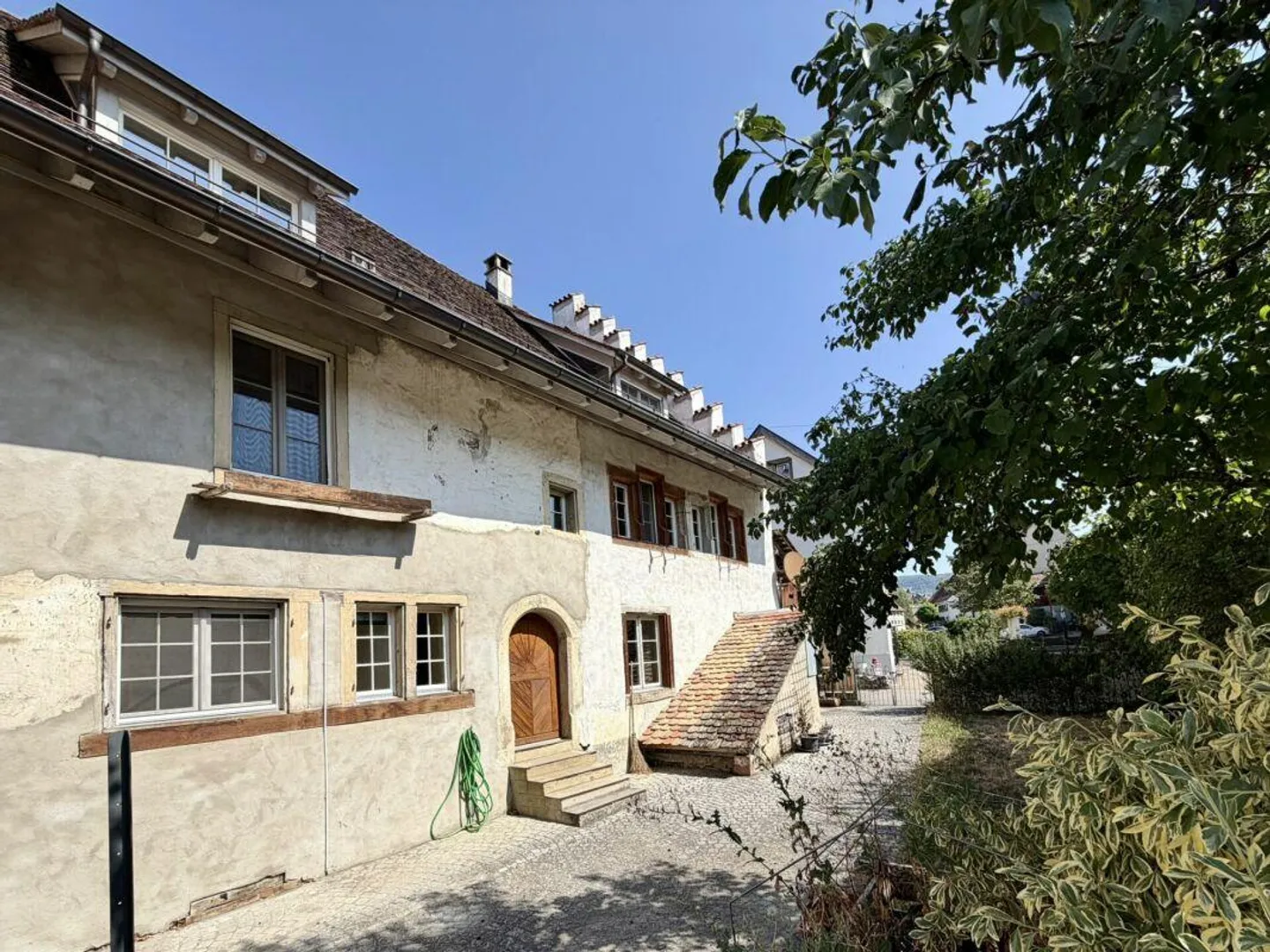 Historisches Haus mit besonderem Charakter - Foto 1 di 13