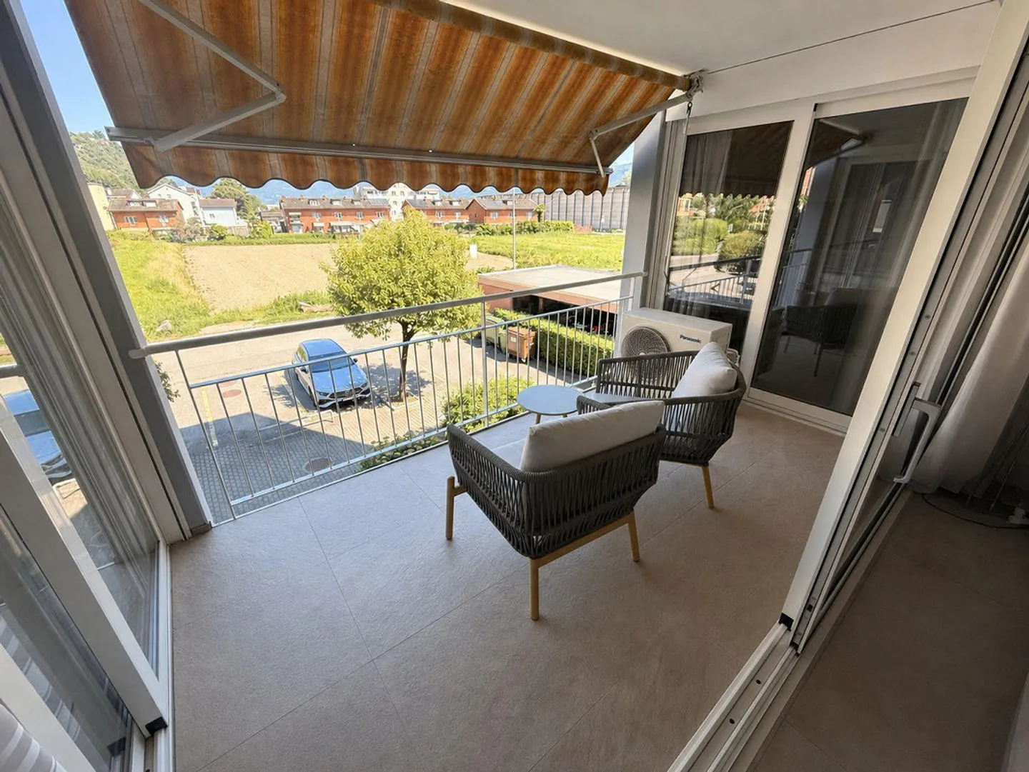 Élégant 4.5 pièces avec 2 terrasses et 3 places de parking à Gordola - Photo 13 sur 14