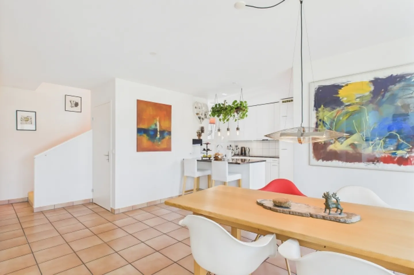 Casa a schiera angolare con paradiso del giardino a Uster - Foto 6 di 8