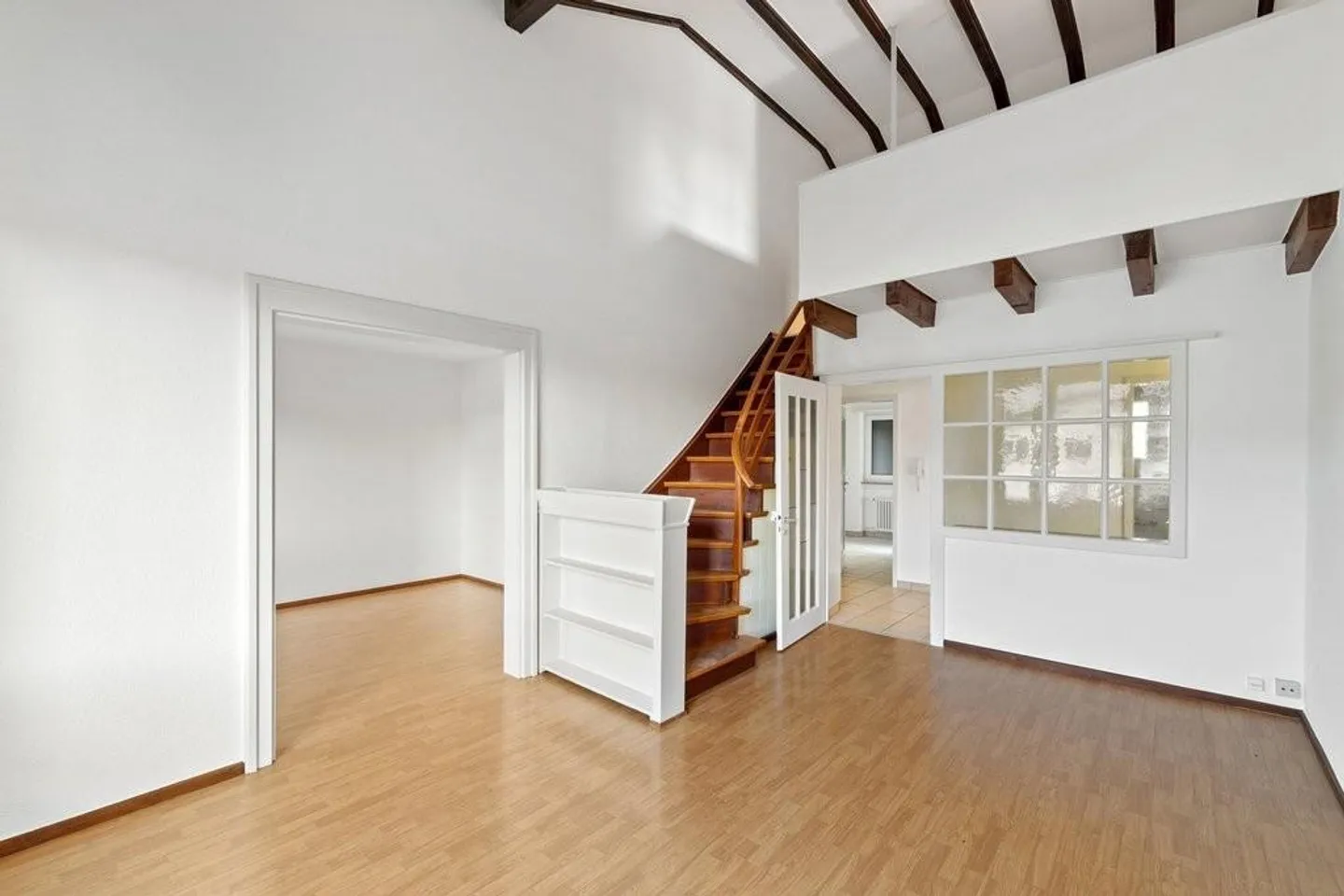 Beautiful 4.5-room maisonette apartment - Photo 6 of 12