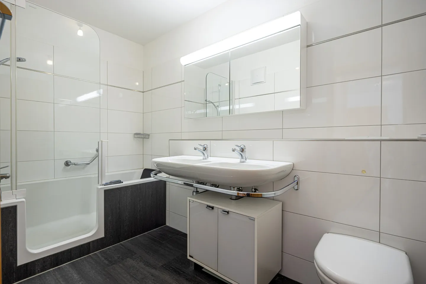 Sonnige Erdgeschosswohnung - Foto 8 von 10