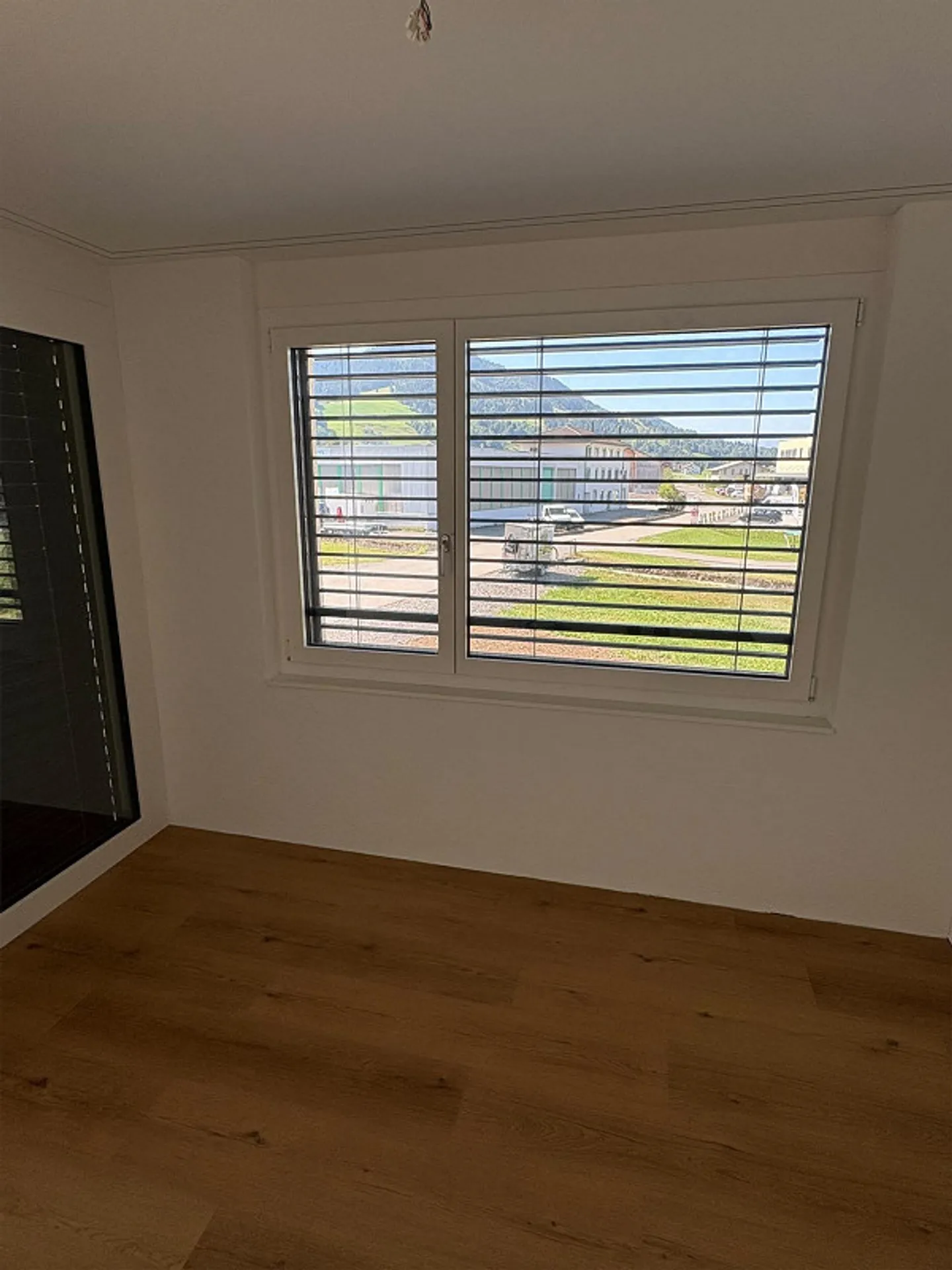 Appartement moderne 4.5 - Disponible à partir d'octobre (Visite : 22.8., 10-12h) - Photo 4 sur 7