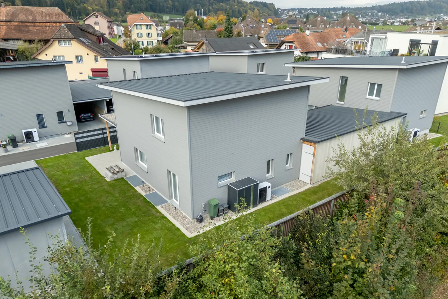 Living where quality feels at home - Photo 11 of 13