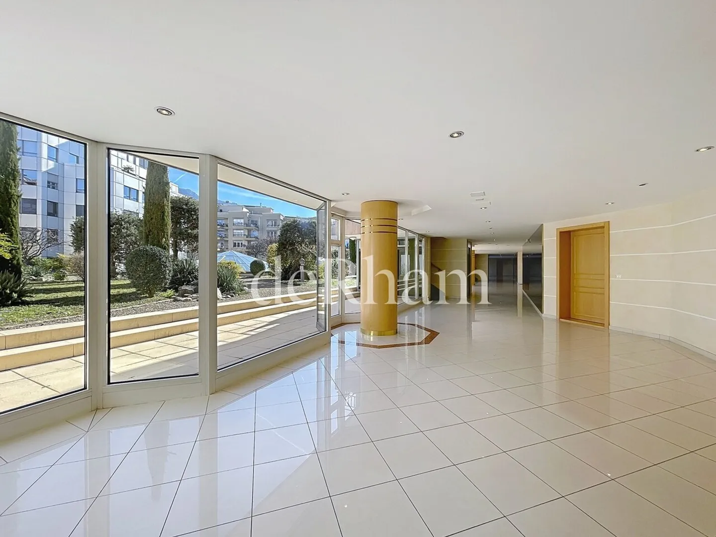 Magnifico appartamento arredato di 3,5 stanze con vista panoramica! - Foto 7 di 12