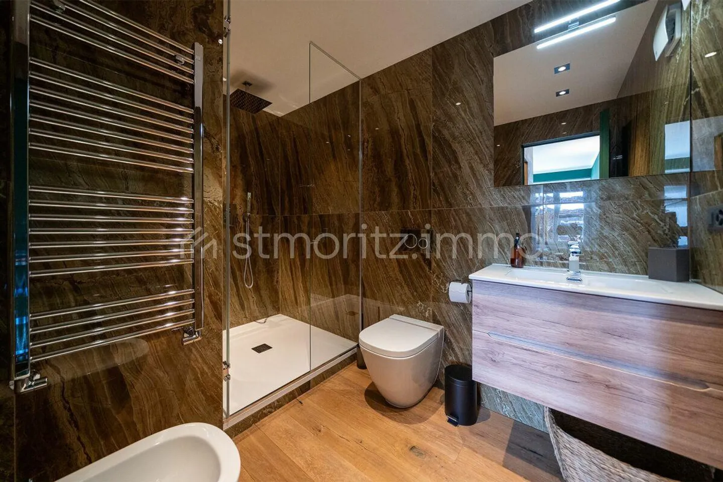 Chesa Suot Brattas - Appartamento ristrutturato di 4,5 locali - Foto 9 di 15