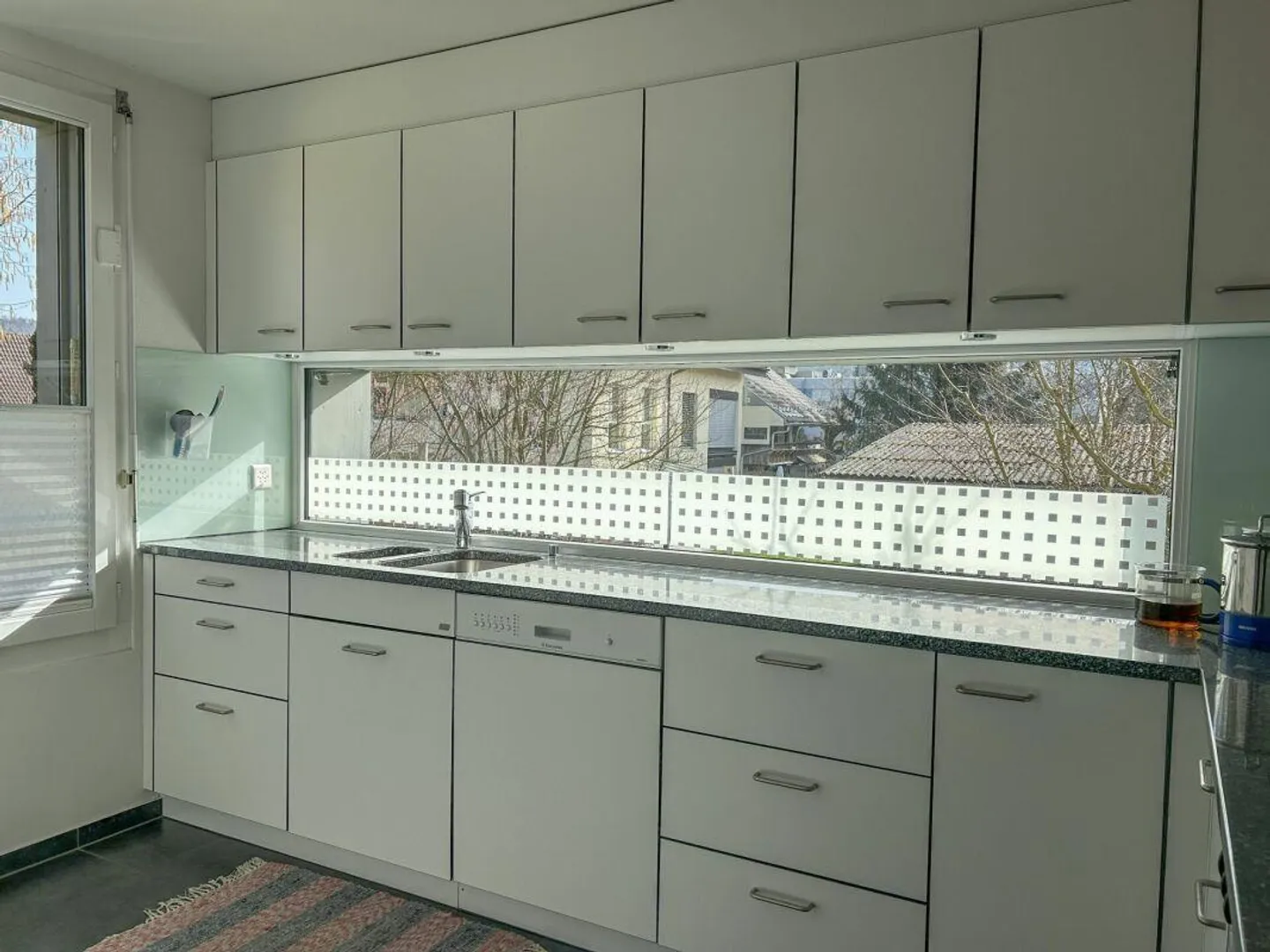 Spacious Single-Family Home with a View - Photo 5 of 15
