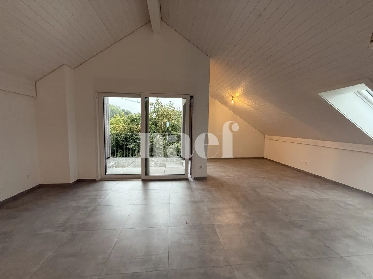 5.5 room apartment - Photo 4 of 11