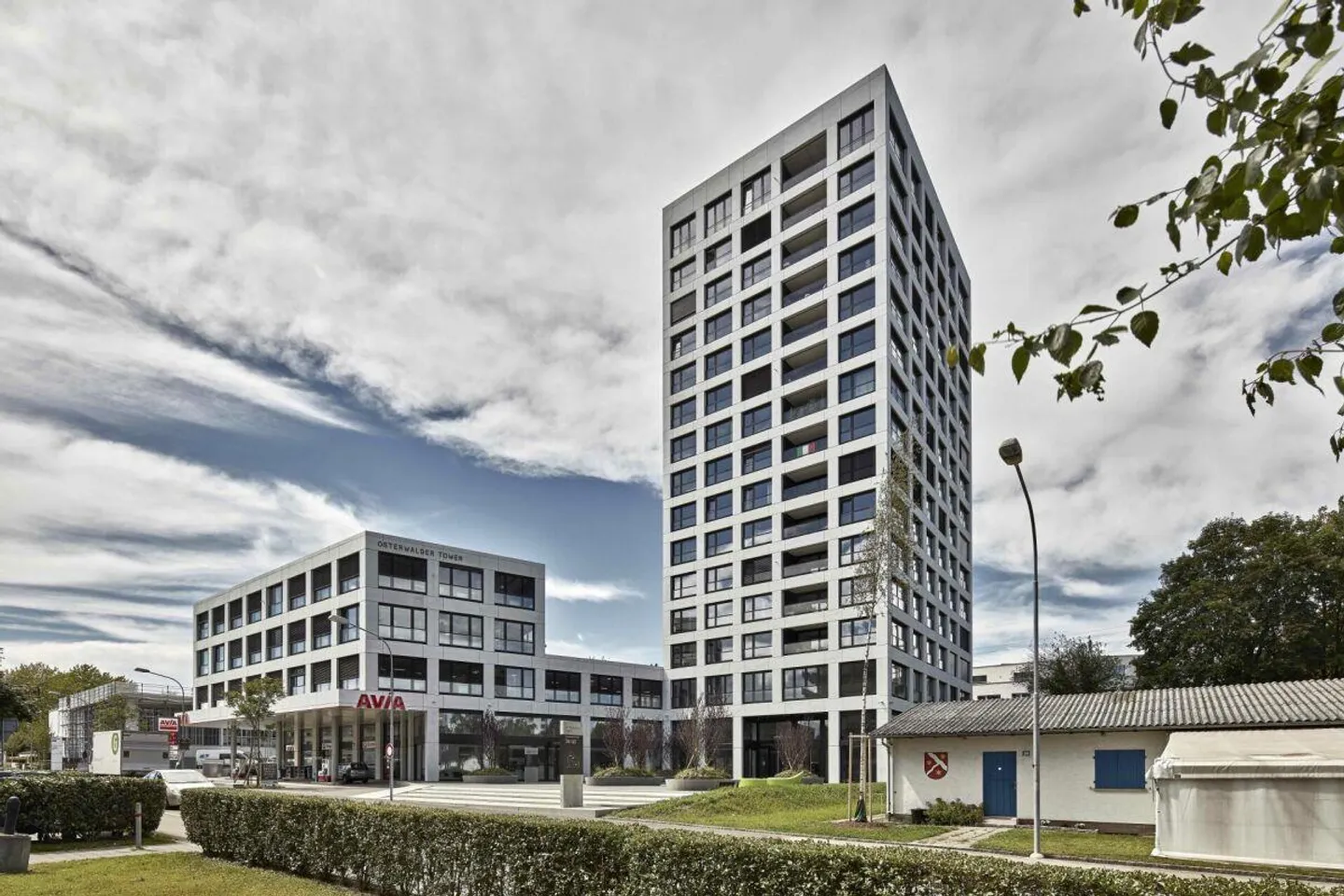 OSTERWALDER TOWER - Repräsentative Gewerbefläche im EG - Foto 1 von 4