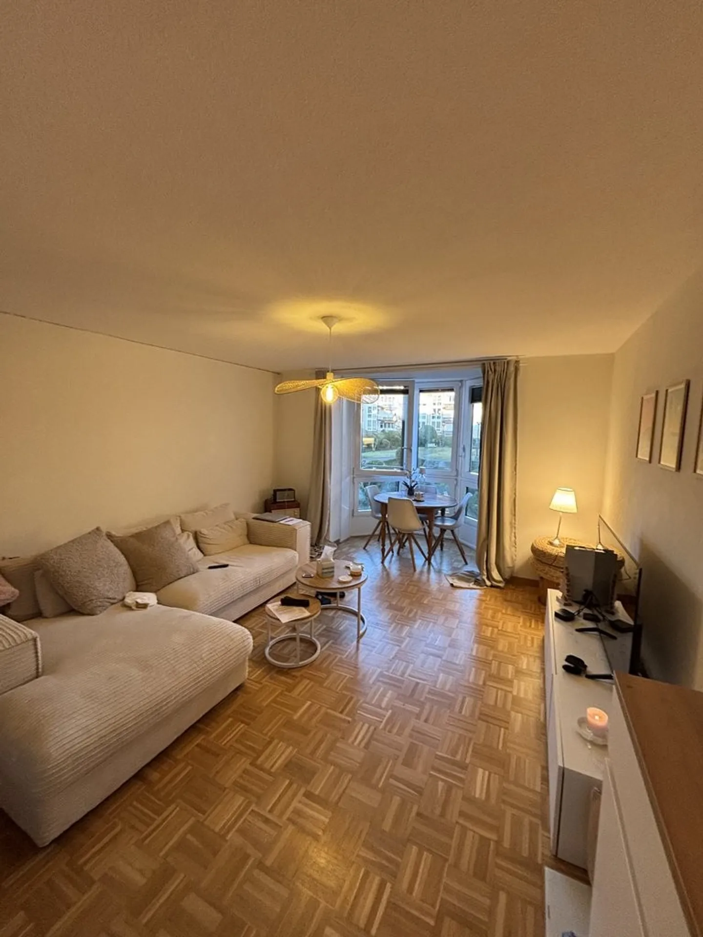 Charming Apartment in Nyon - Photo 2 of 5