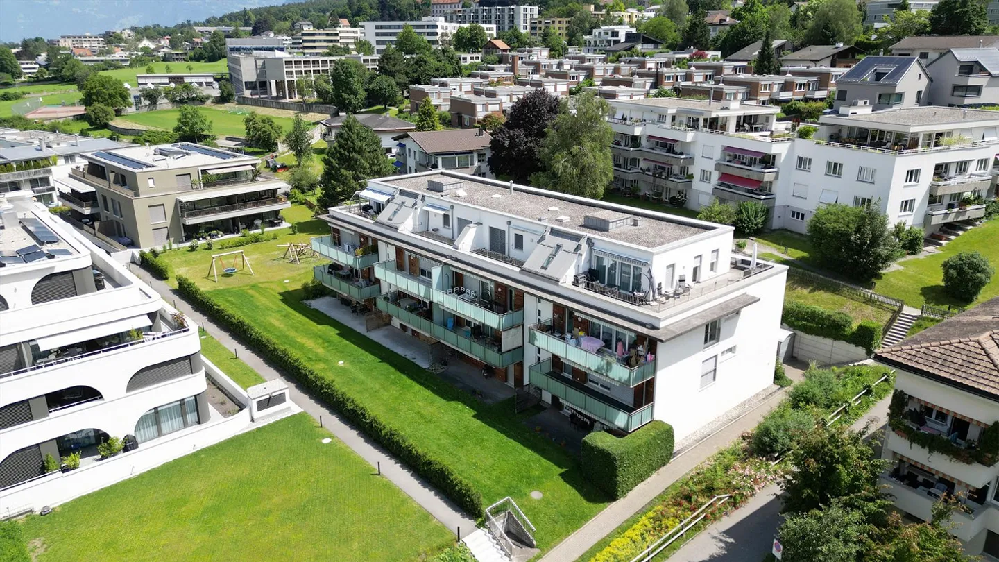 Vivere a Masans. Appartamento di 3,5 stanze con balcone e due bagni - Foto 9 di 9