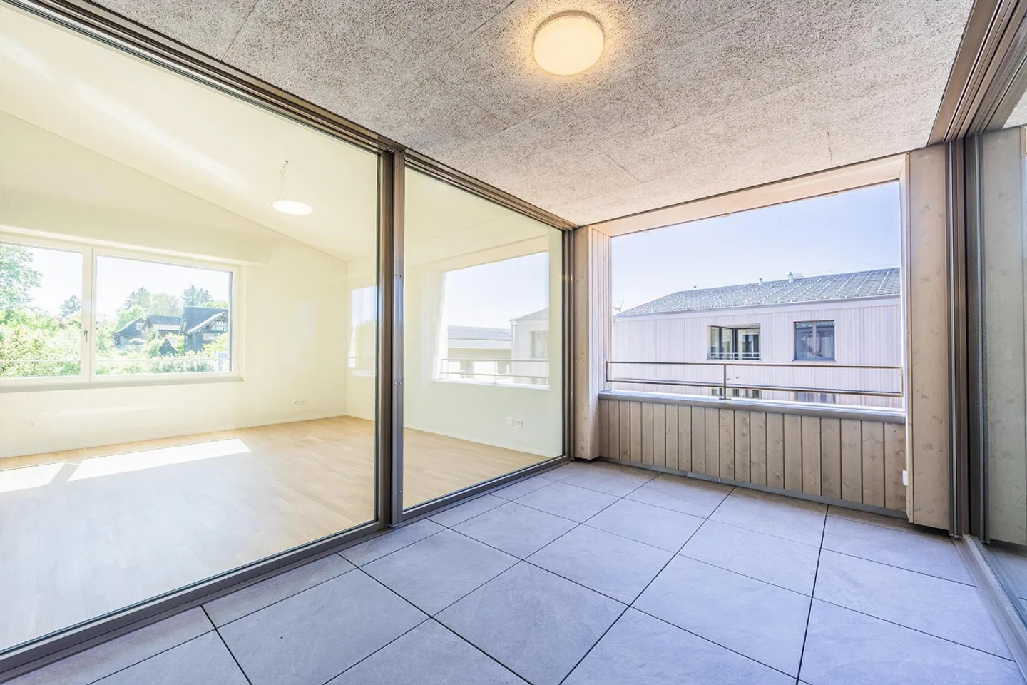 Helle, moderne 3.5-Zi-Whg im Zentrum von Güttingen - Foto 4 von 13