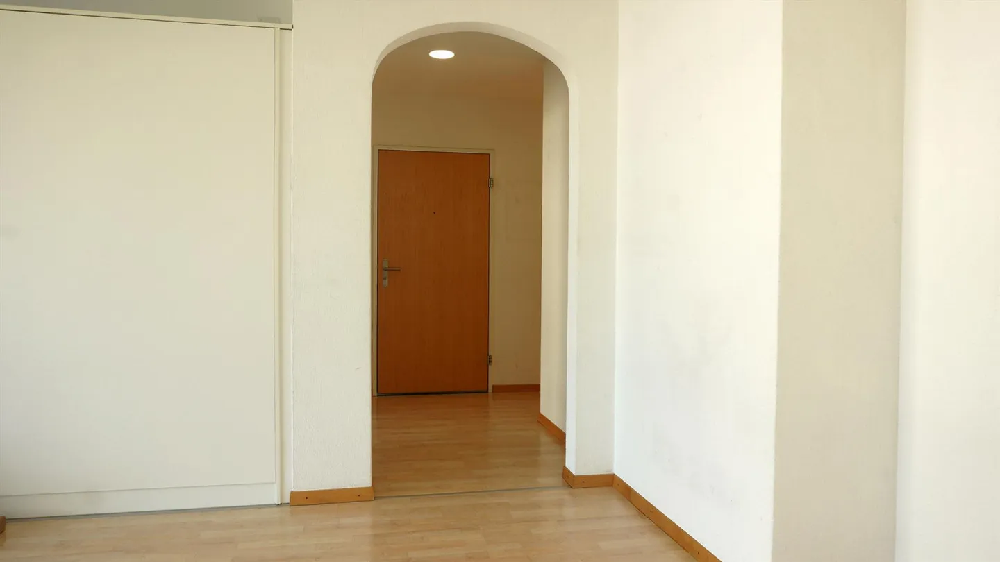 Vivere a Masans. Appartamento di 4,5 stanze con balcone e due bagni - Foto 1 di 8