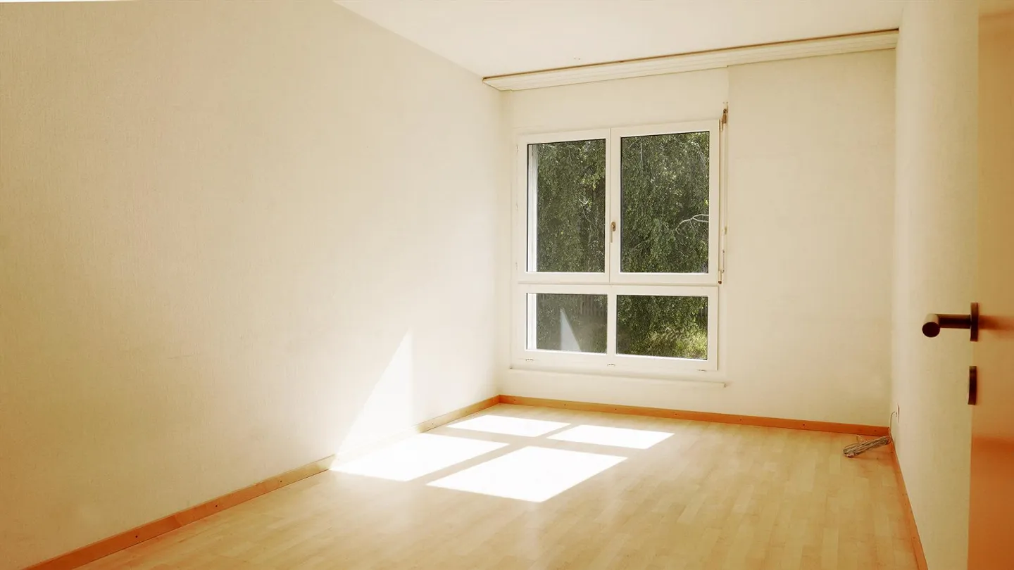 Vivere a Masans. Appartamento di 4,5 stanze con balcone e due bagni - Foto 2 di 8