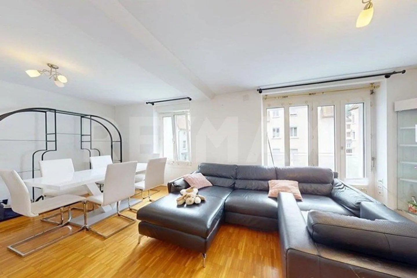 Investieren mit Aussicht  Vermietete 3.5-Zimmerwohnung in Seenähe - Foto 3 von 13