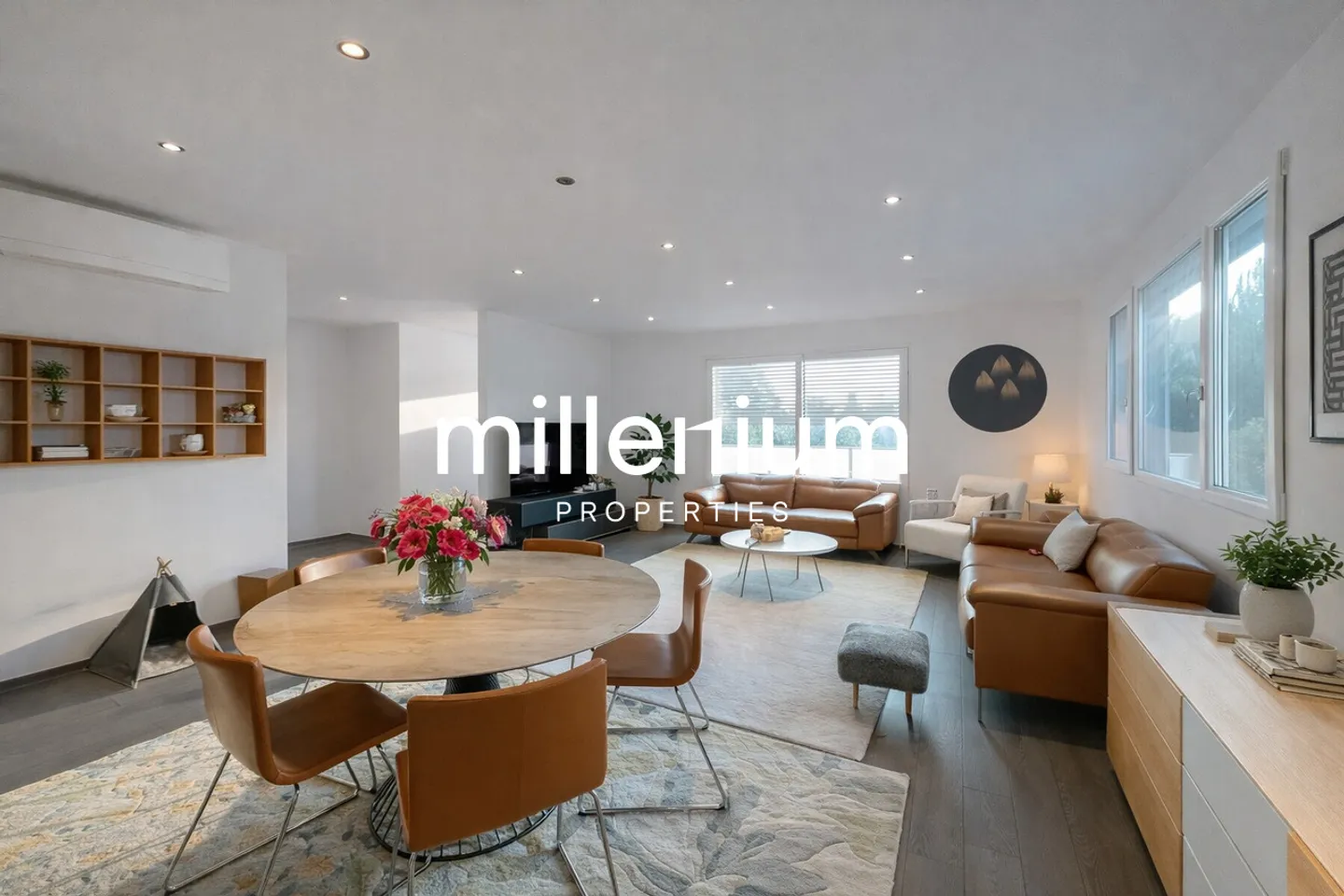 Spacious Apartment in Thônex - Photo 2 of 7