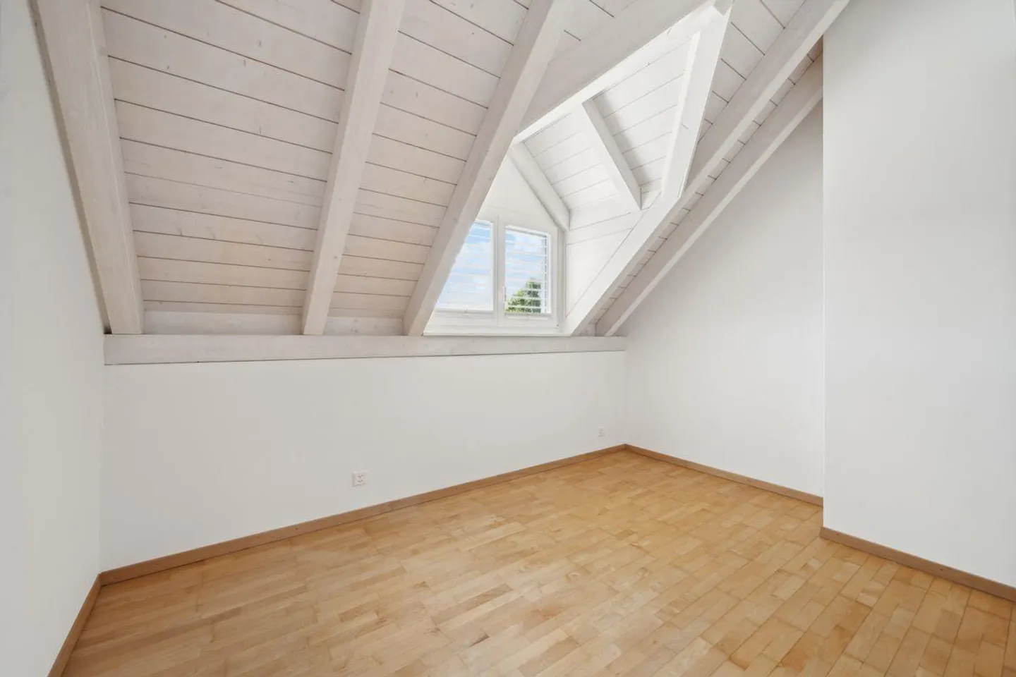 Maisonette luminosa e spaziosa - Foto 7 di 8