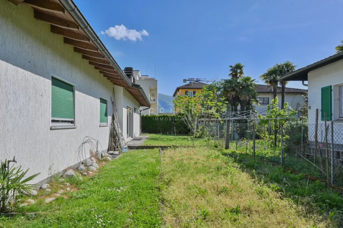 Mittelmeer-Villa mit Potenzial in begehrter und sehr ruhiger Lage - Foto 11 von 11