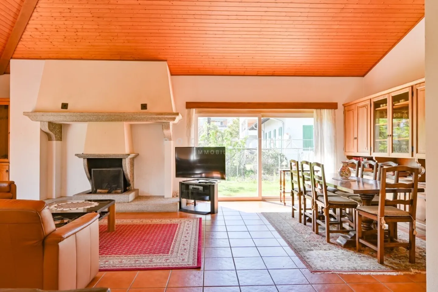 Mittelmeer-Villa mit Potenzial in begehrter und sehr ruhiger Lage - Foto 6 von 11