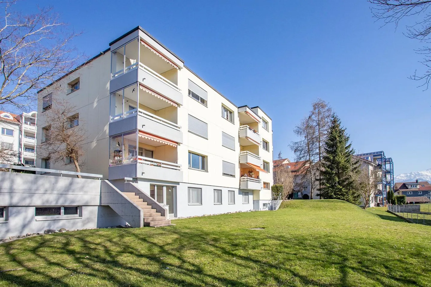 Appartement dans un endroit calme - Photo 10 sur 10