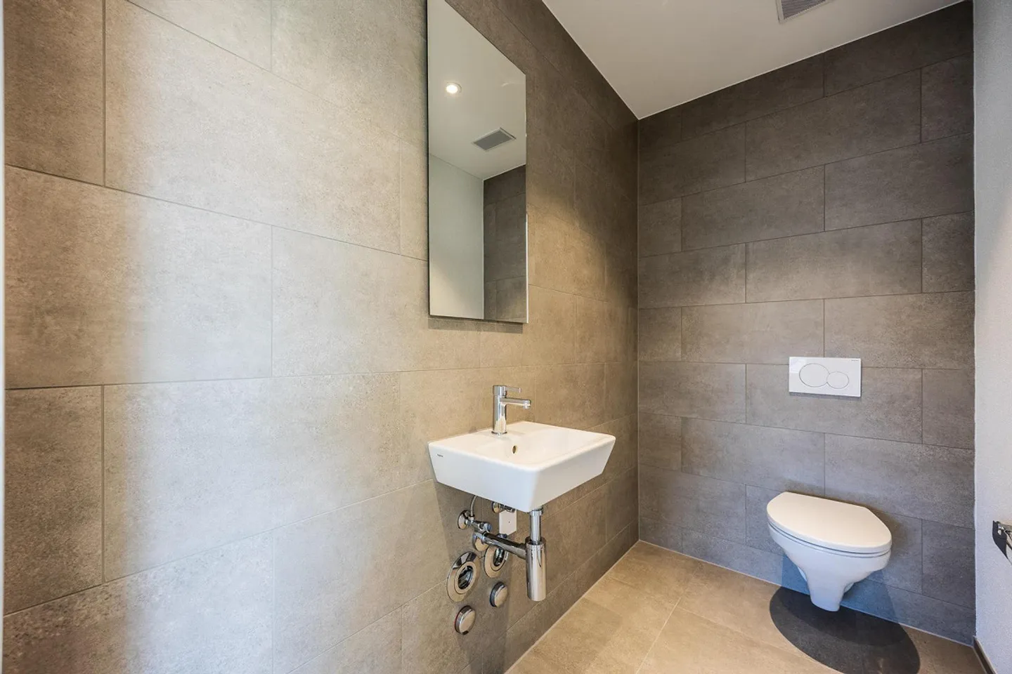 Helle, moderne 3.5-Zi-Whg im Zentrum von Güttingen - Foto 10 von 13