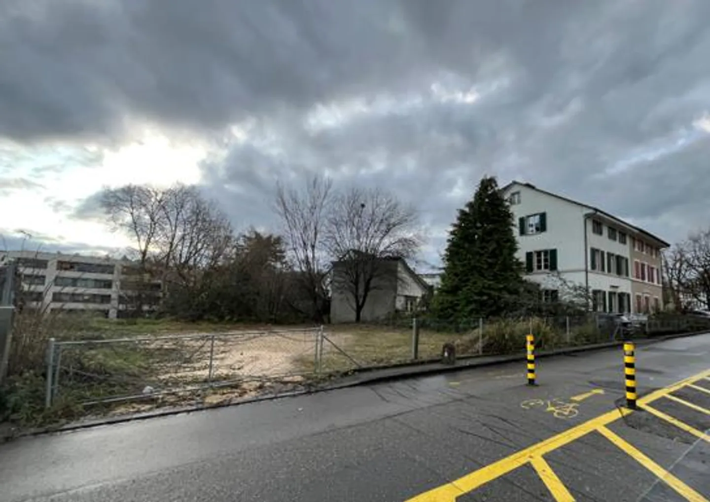 Tender for Building Rights 2,507 sqm, WG4, prime location in Binningen - Photo 4 of 4