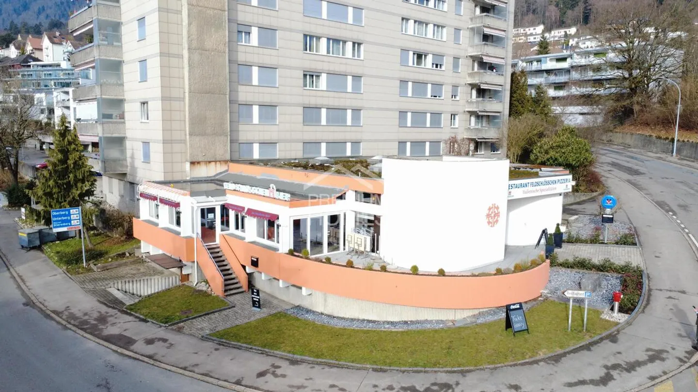 Restaurant attrayant avec un potentiel polyvalent - Photo 2 sur 13