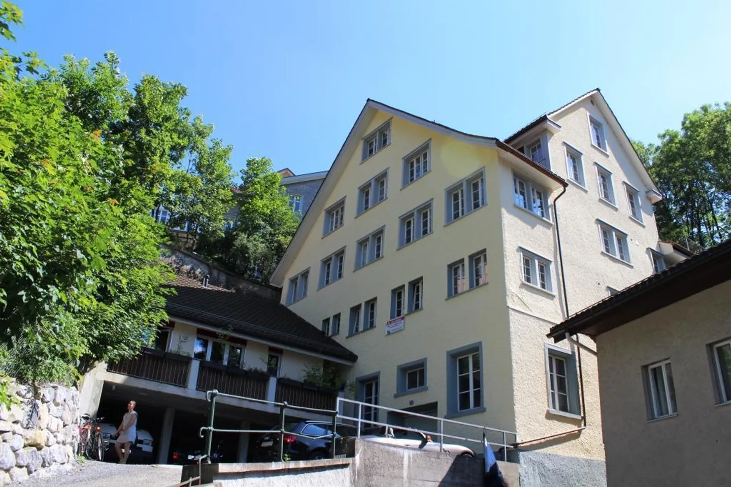 Zentral gelegen mit Naturanschluss drei Weihern - Foto 1 von 6