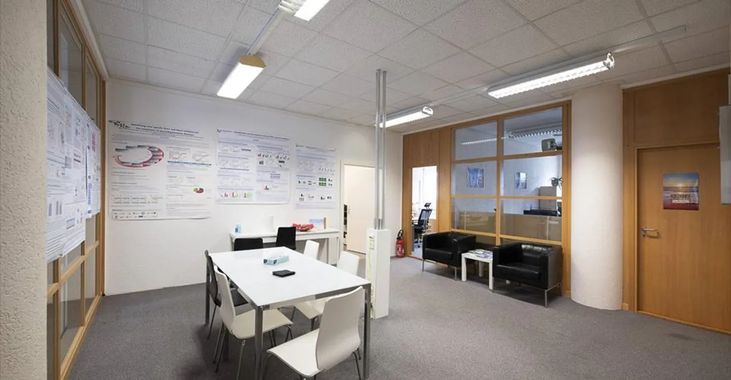 Bureau à louer - Photo 1 sur 8