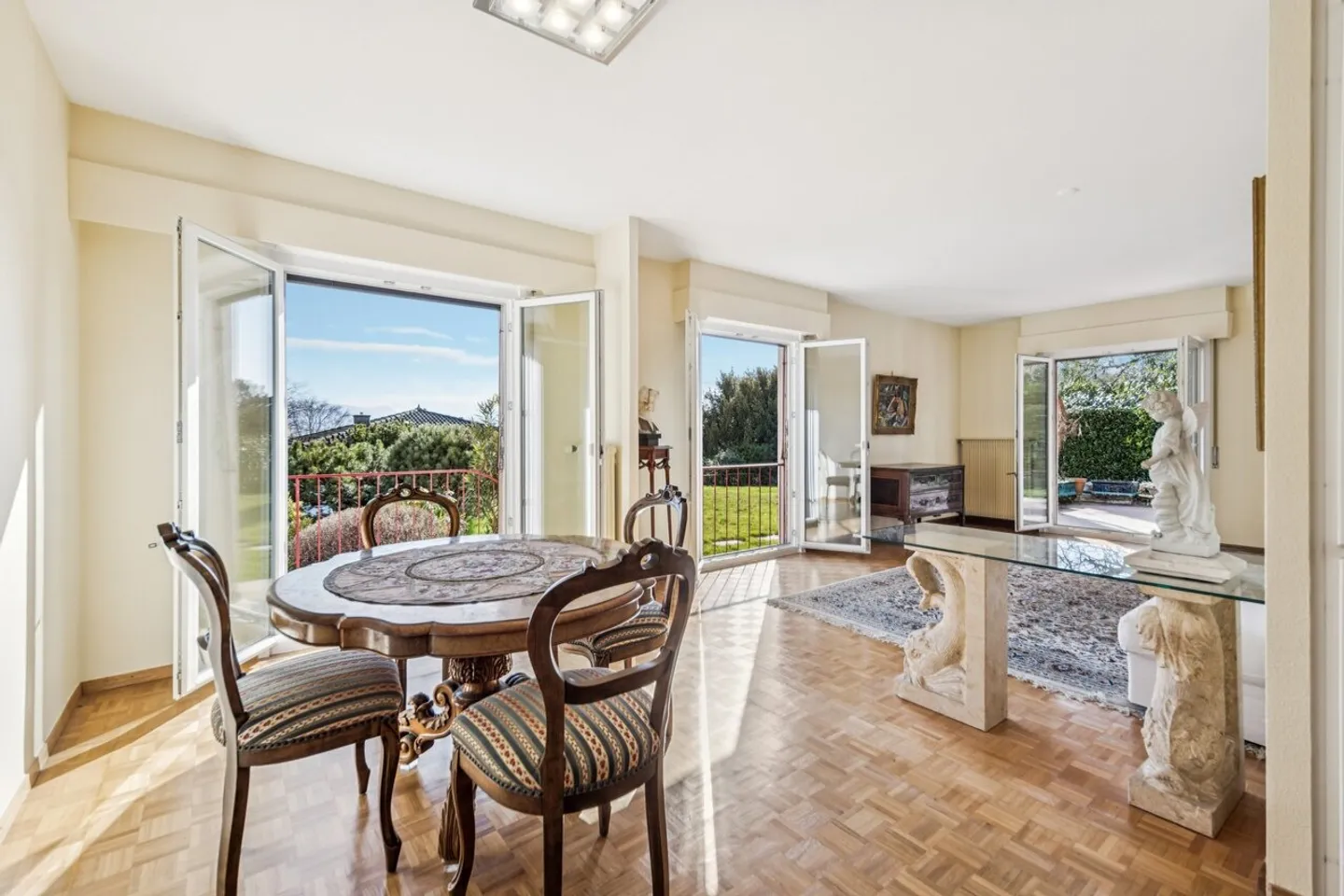 Vivere in pace e luce: Villa familiare Pully - Foto 17 di 24