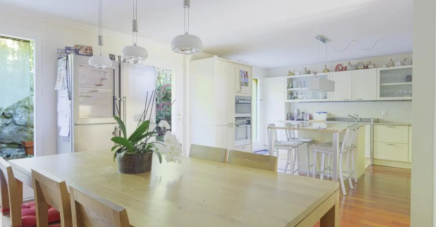 9-room adjoining house - Photo 5 of 7