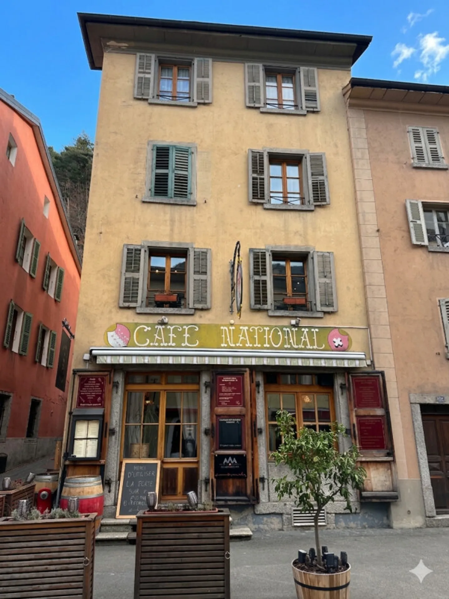 Esclusività: Proprietà a reddito da affitto a Martigny - Foto 3 di 7