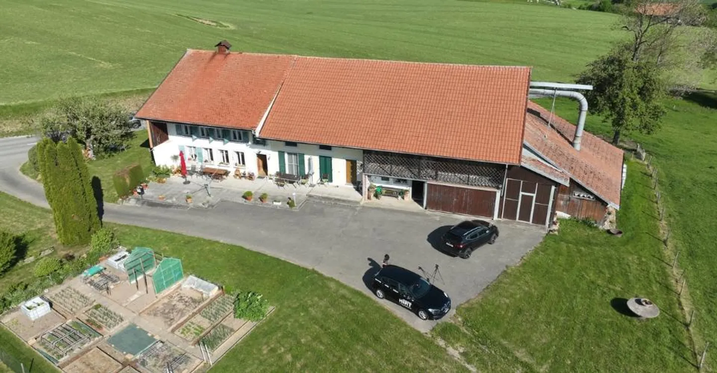 Charmanter Bauernhof in Cottens - Foto 4 von 11