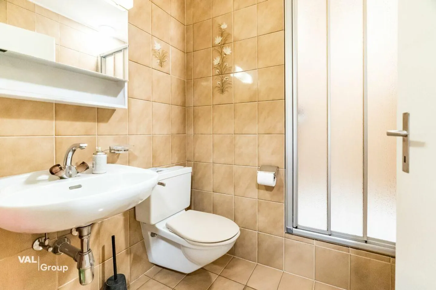 Appartement attrayant de 3,5 pièces avec balcon et vue sur la montagne, Naters - Photo 7 sur 9