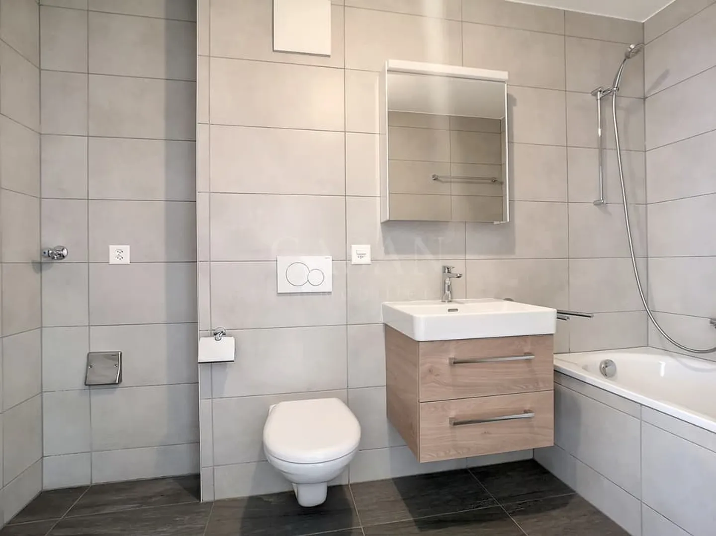 Superb 4.5-room apartment with garden - Photo 10 of 11