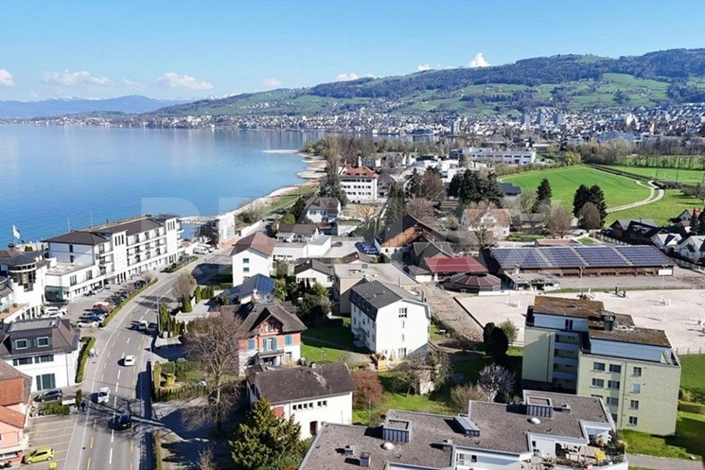 Vivere in centro - direttamente al lago - appartamento di 4,5 stanze in Seestrasse 50/52 a Horn TG - Foto 10 di 13