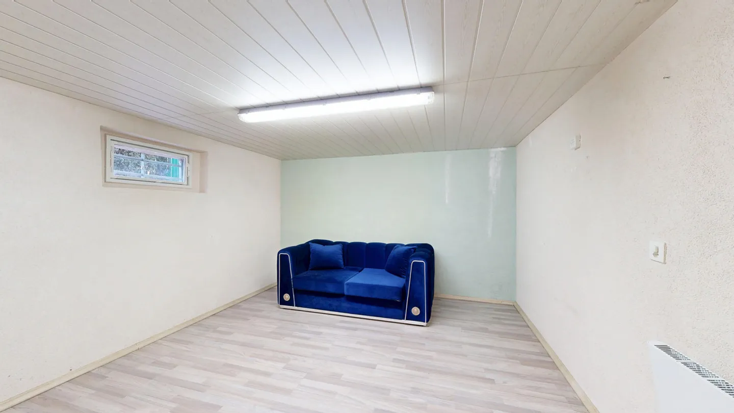 Casa unifamiliare indipendente con 5 stanze e sala hobby - Foto 13 di 15