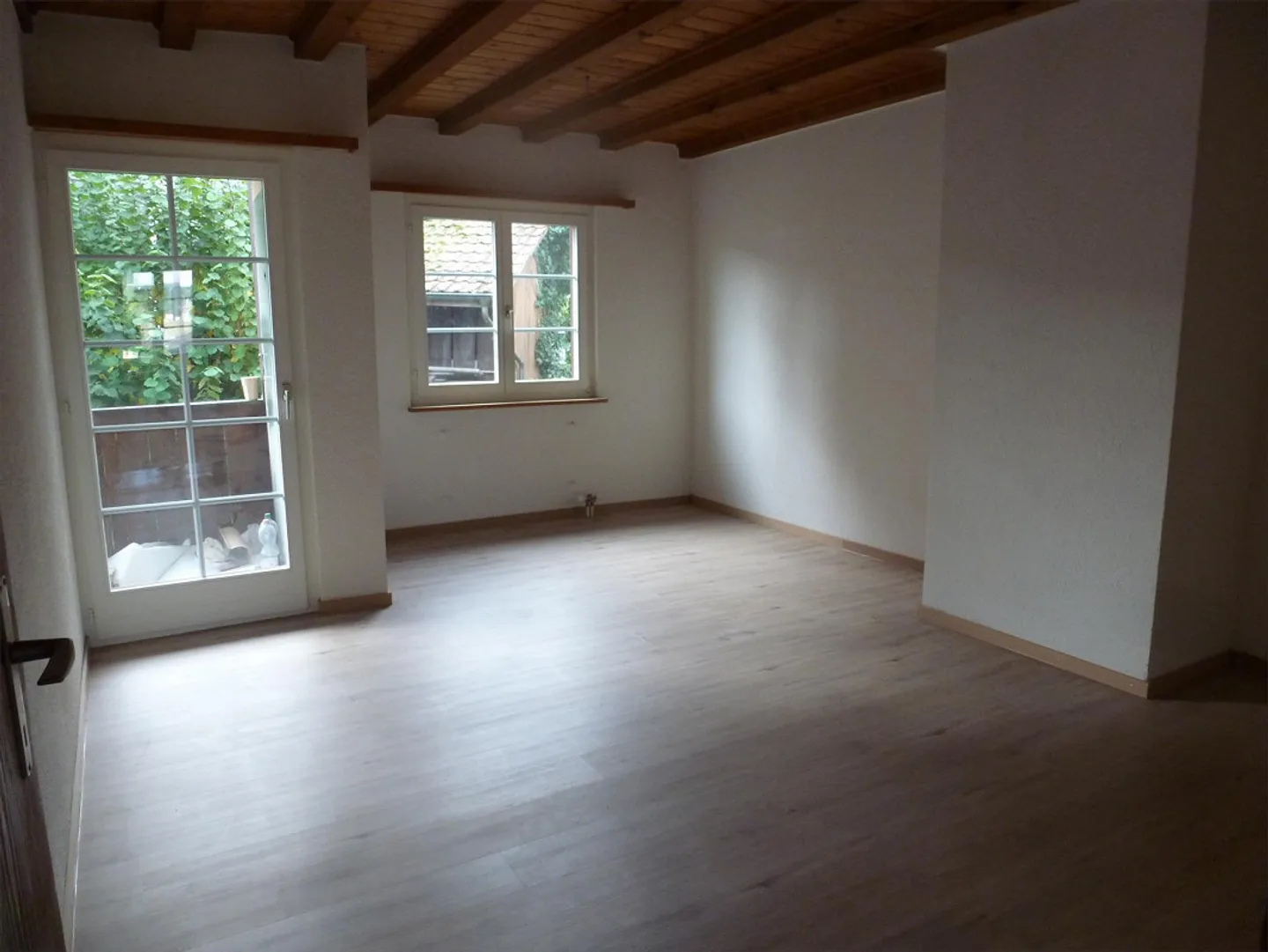 Charmantes Doppelhaus in Allschwil - Foto 11 von 14