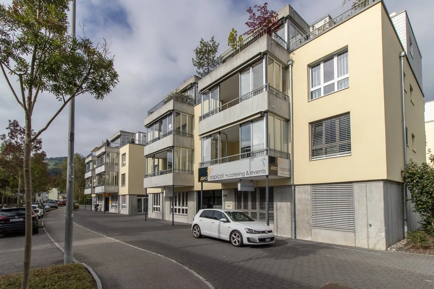 Spazio commerciale moderno a Münsingen cercato? - Foto 1 di 8
