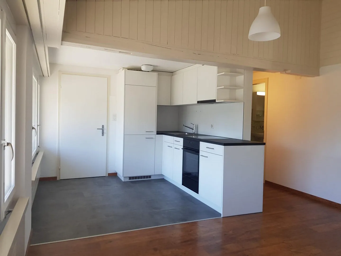 Appartamento di 2,5 stanze al 1° piano in affitto - Foto 1 di 8
