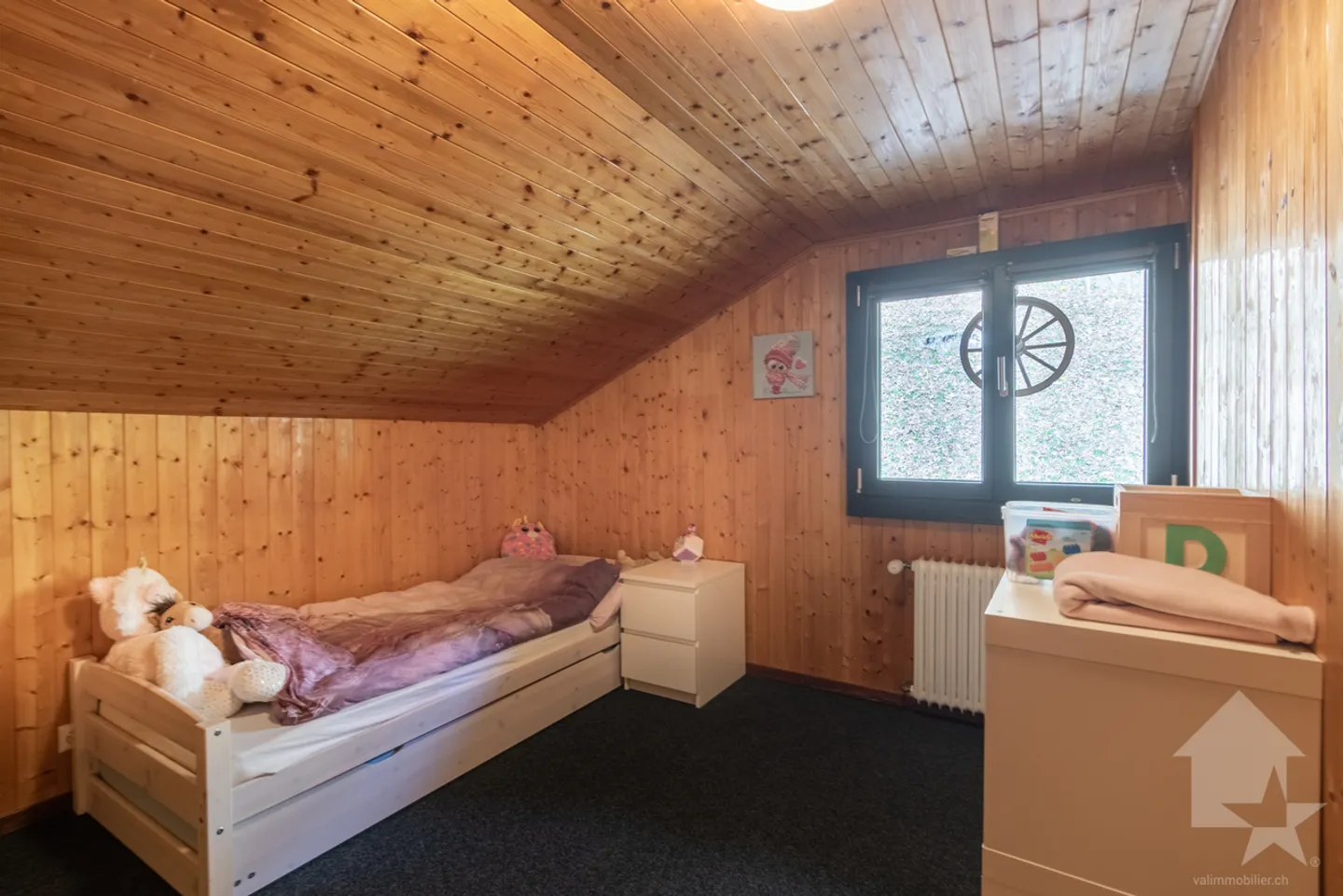 Miex, spacious 7.5-room partially renovated chalet - Photo 13 of 26