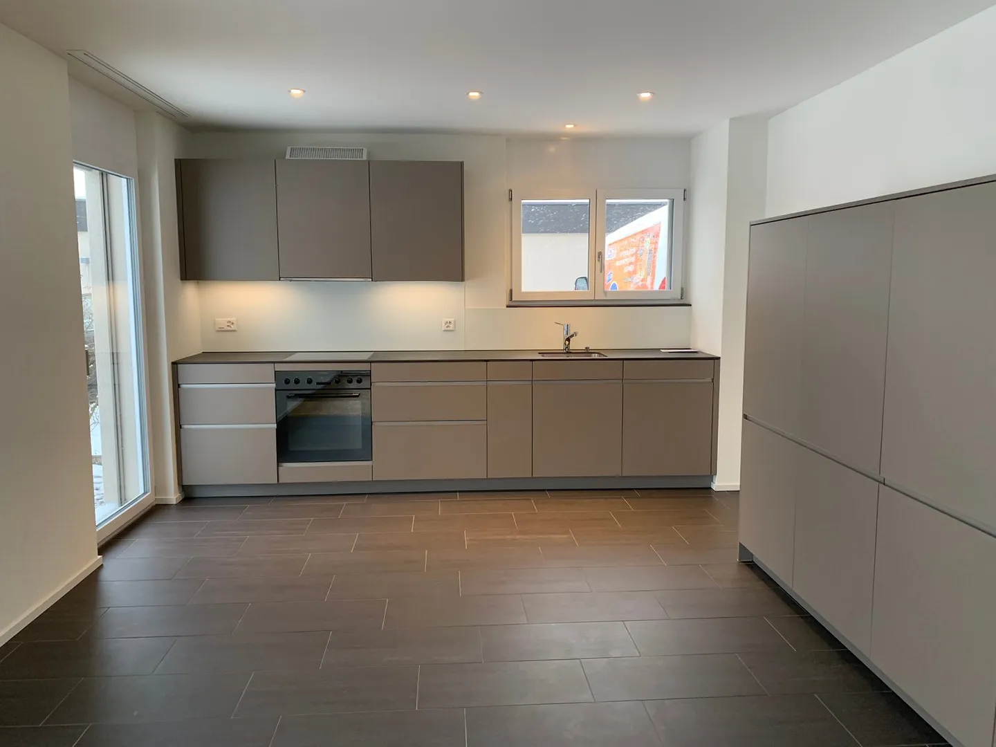 schöne 3.5-Zimmerwohnung mit Gartensitzplatz und Blick ins Grüne - Foto 2 von 10