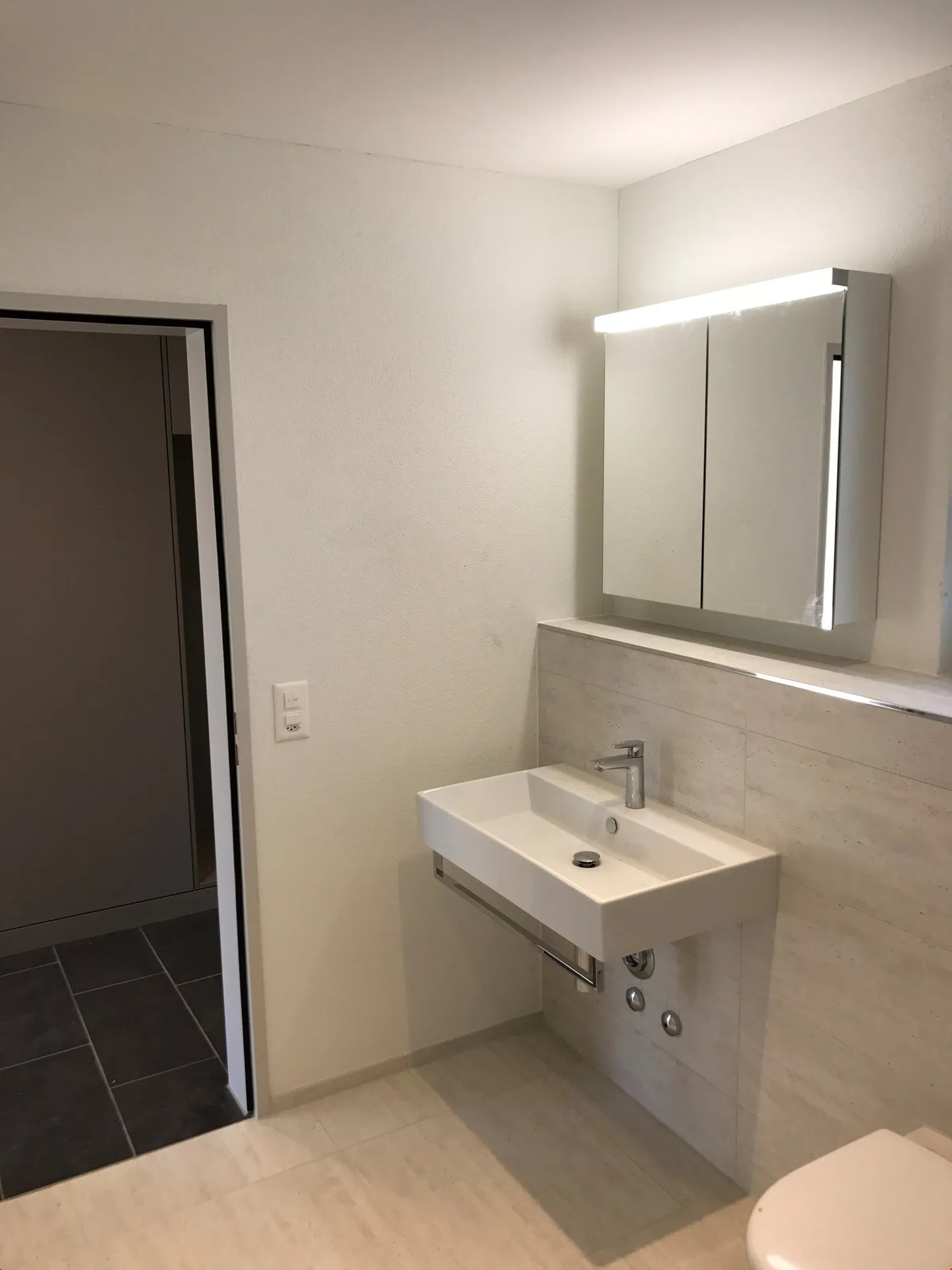 schöne 3.5-Zimmerwohnung mit Gartensitzplatz und Blick ins Grüne - Foto 7 von 10