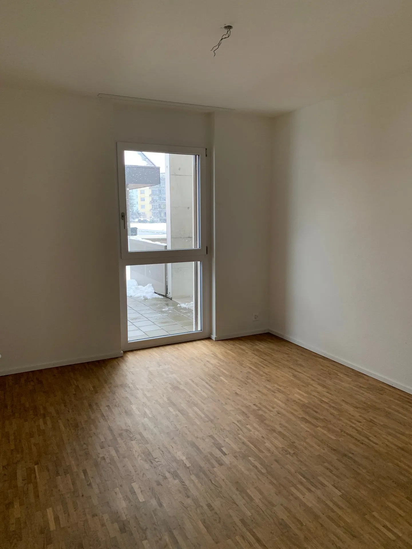 schöne 3.5-Zimmerwohnung mit Gartensitzplatz und Blick ins Grüne - Foto 5 von 10