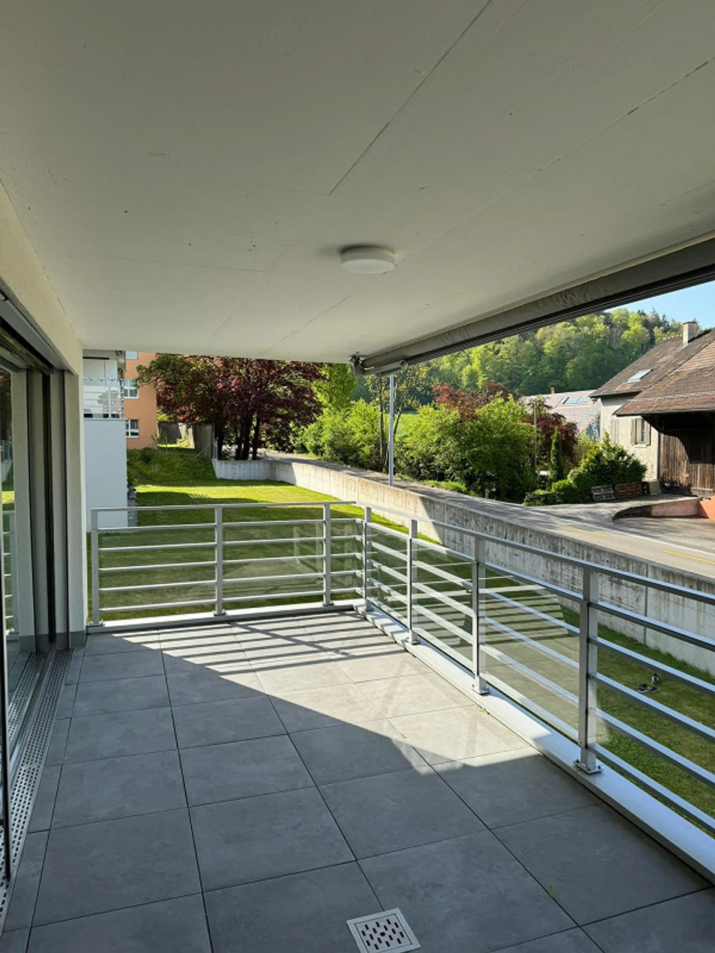 Modern 2.5-room apartment - Photo 9 of 11