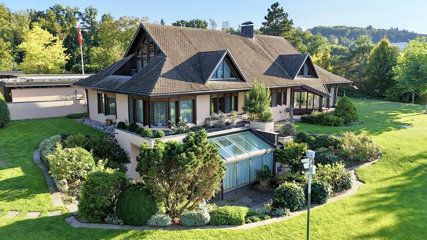 Stylish Country Villa with Dream Garden and Lake View - Photo 2 of 5