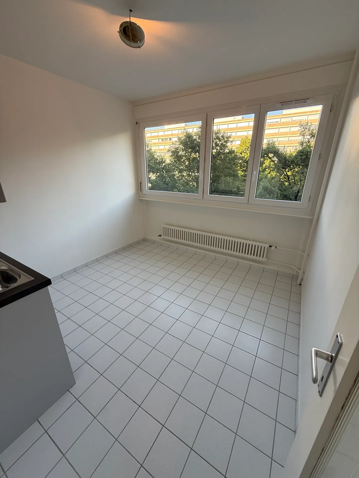 Helle 2-Zimmer-Wohnung Nr. 33 im 3. Stock - Foto 5 von 6