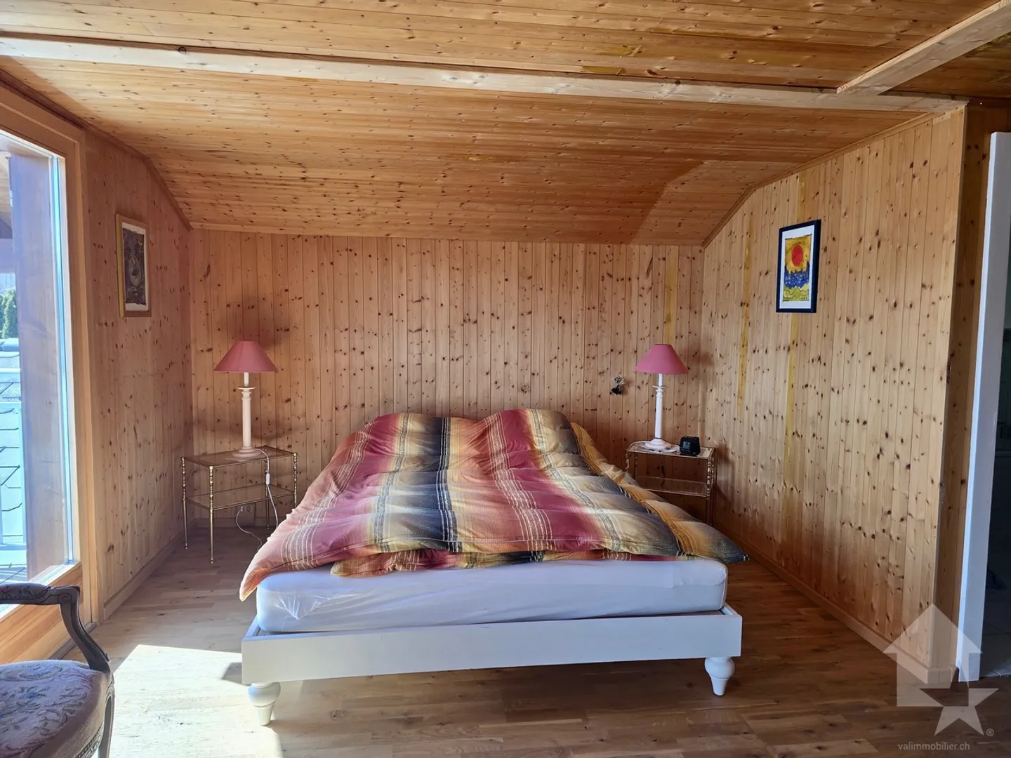 Chalet for sale - Photo 5 of 13