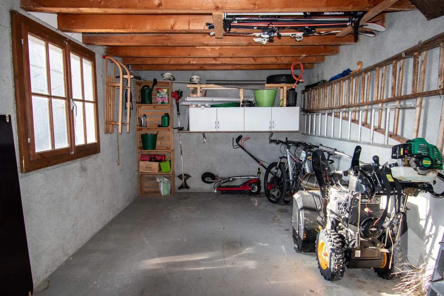 Miex, spacious 7.5-room partially renovated chalet - Photo 25 of 26
