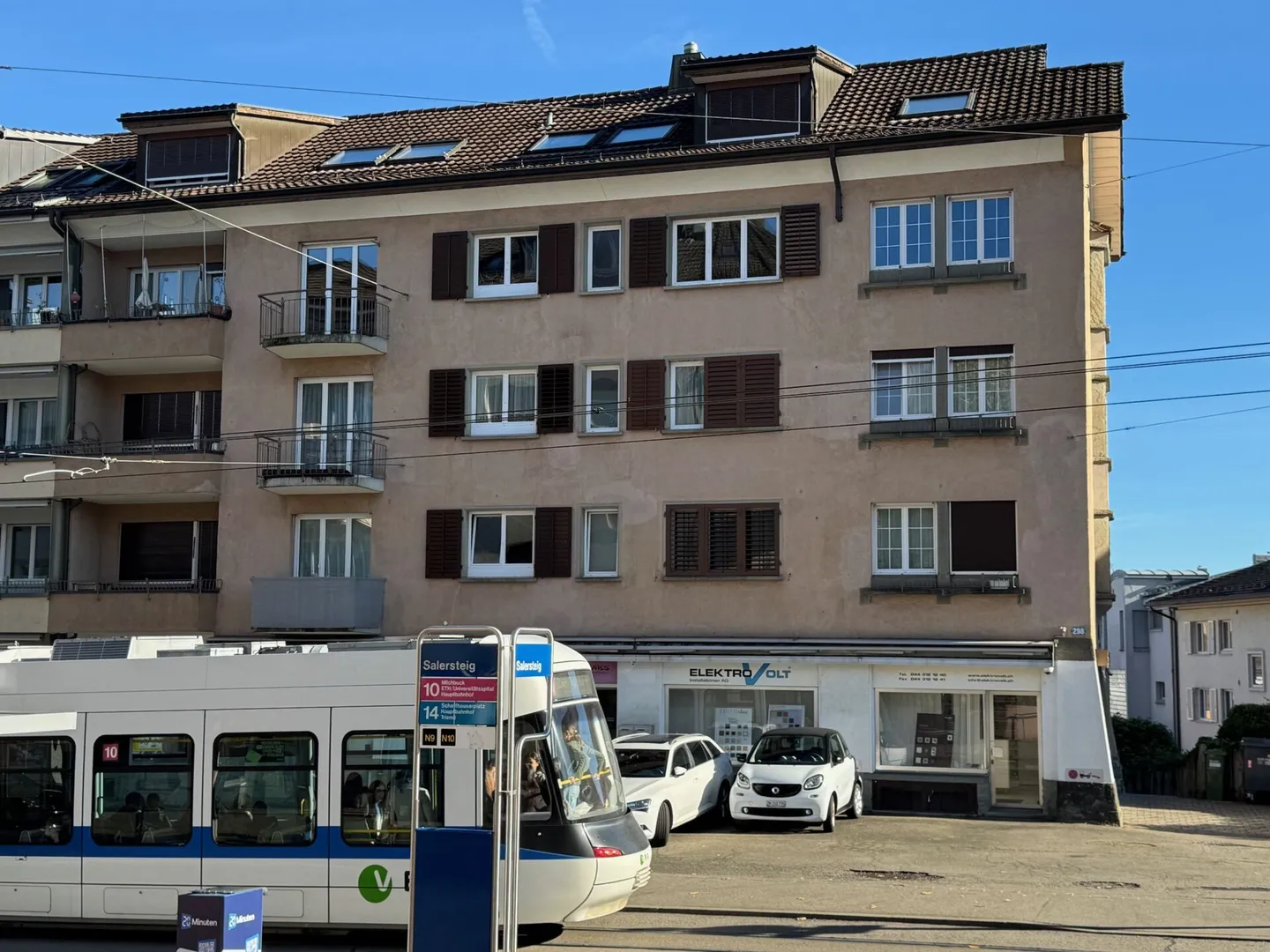 2-room apartment in Oerlikon - Photo 1 of 7